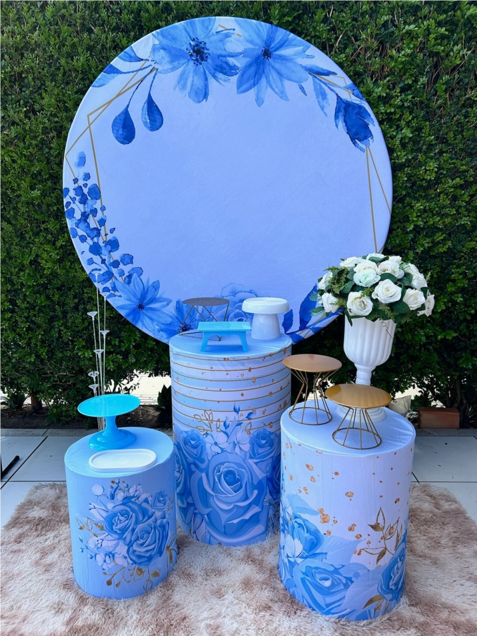 Kit Floral Azul/Dourado - Camila Caroline Magalhães Vieira