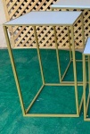 Mesa G de Ferro Quadrada Dourada - imagem 1