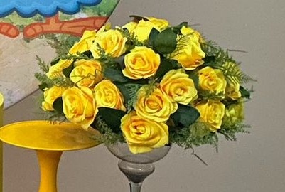 Arranjo Amarelo - Camila Caroline Magalhães Vieira