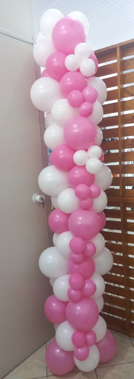 Arco de Balões   - Camila Caroline Magalhães Vieira