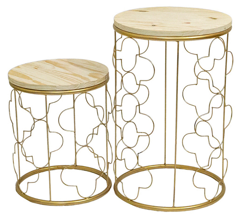 Mesa Aramada Dourada Com Pinus G Ou M - Camila Caroline Magalhães Vieira