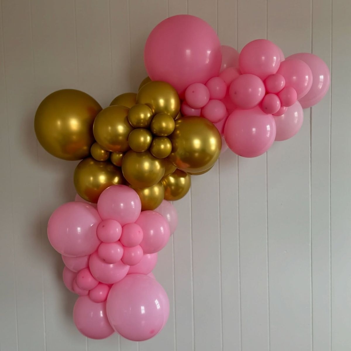 Mini Arco de Balões Rosa Com Dourado - MV festa