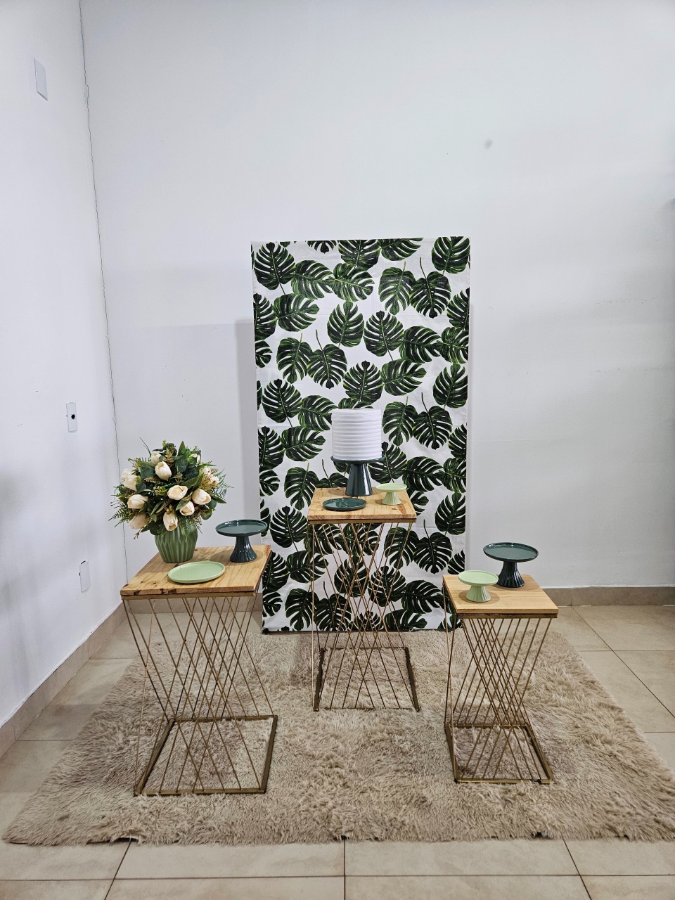 Kit Festa Facil - Adulto - Verde Militar E Verde Menta Painel Costela de Adão - DecorFest