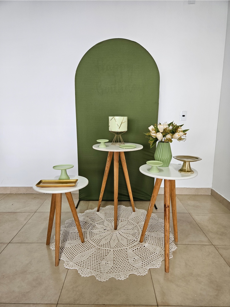 Kit Festa Facil Adulto - Verde Oliva E Dourado  - DecorFest