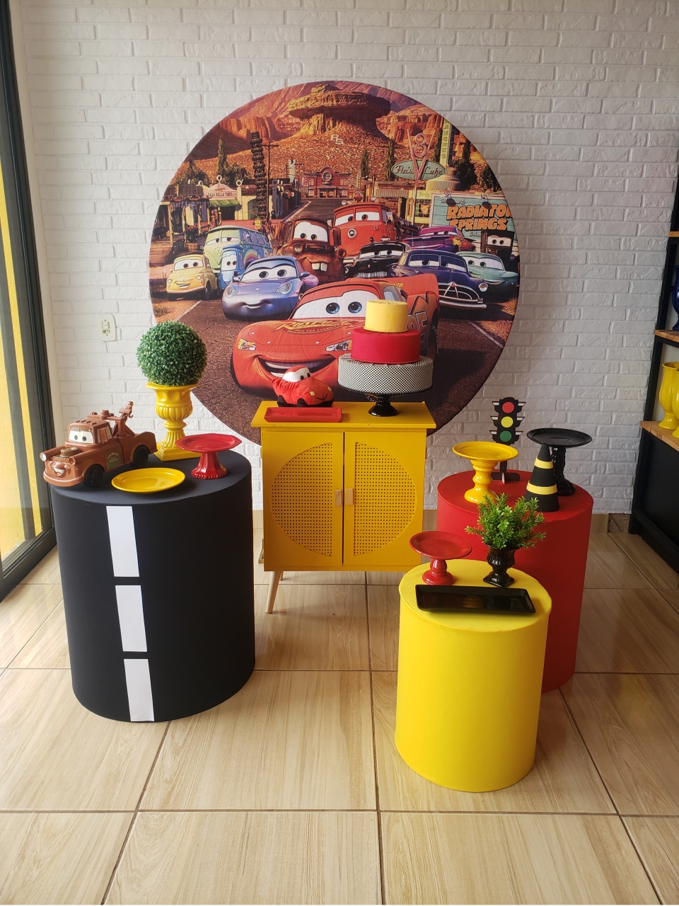 Kit Festa Facil M - Carros - DecorFest