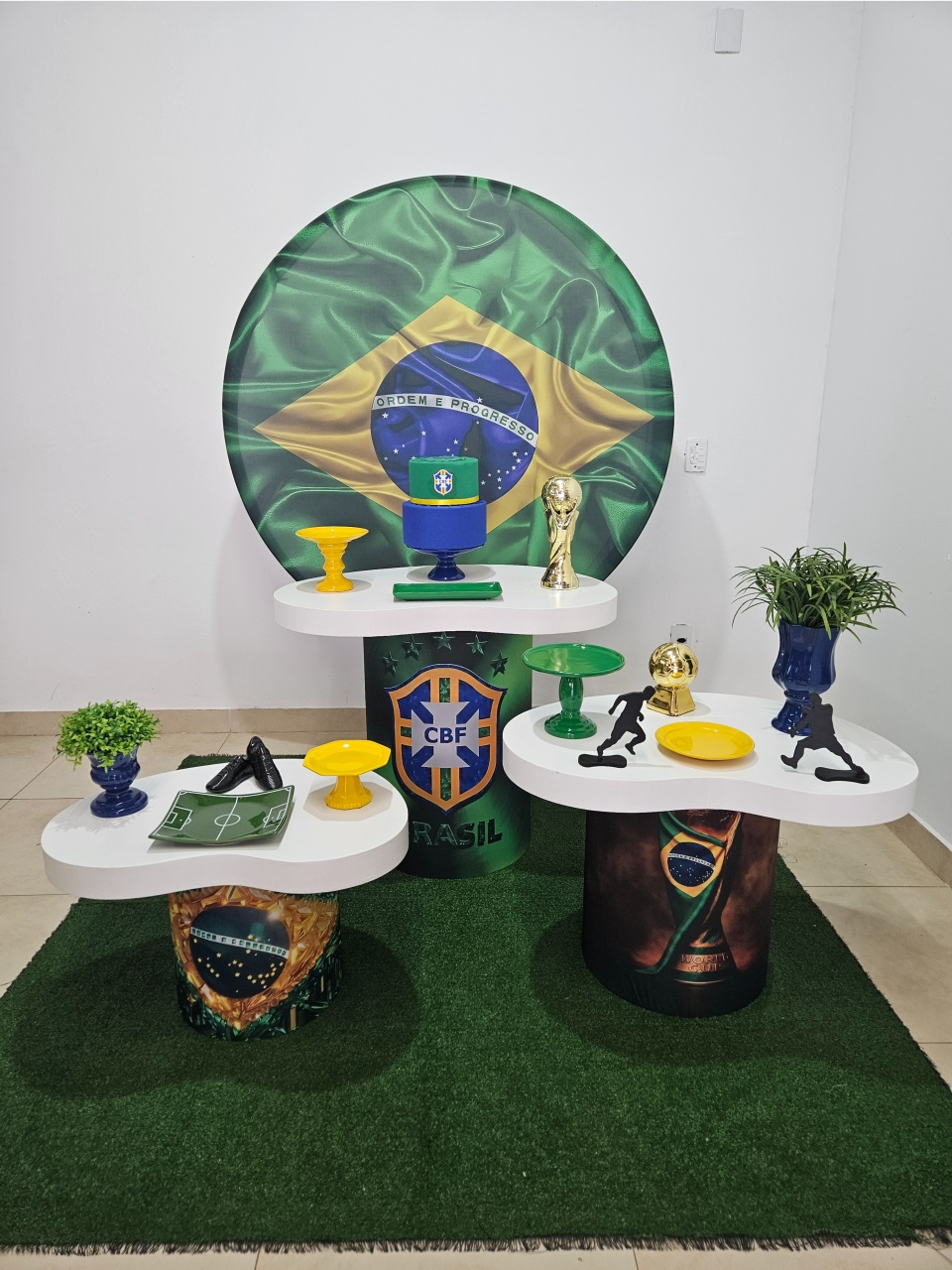 Kit Festa Facil P - Mesas Organicas - Brasil - DecorFest