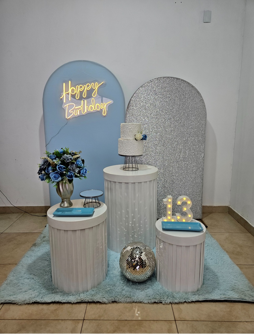 Kit - Azul E Prata Cilindros Ripados - DecorFest