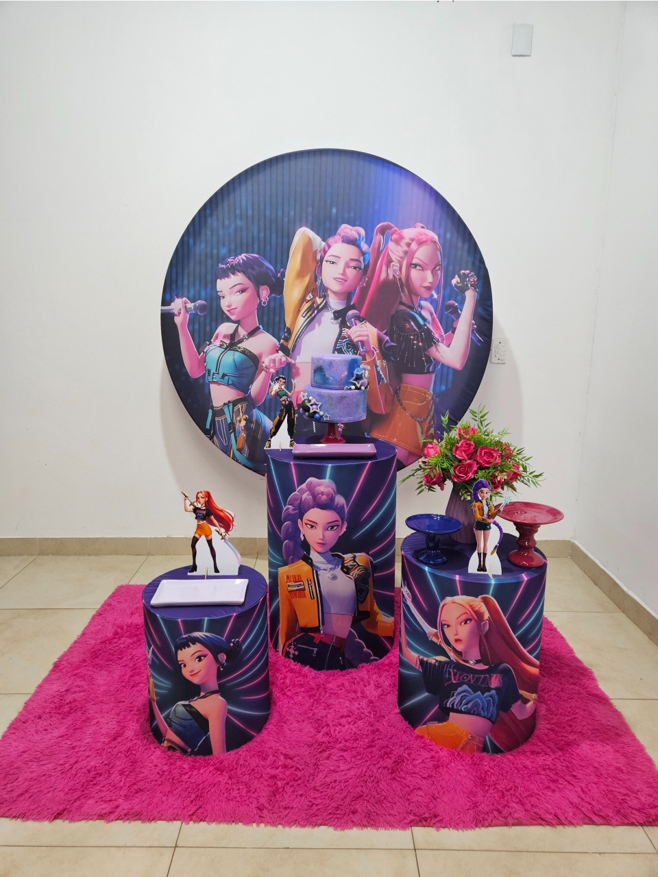 Kit Festa Facil P - Guerreiras Do K-Pop - DecorFest