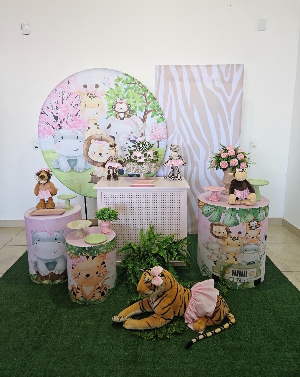 Kit Festa Facil G - Safari Rosa Painel Zebra - DecorFest