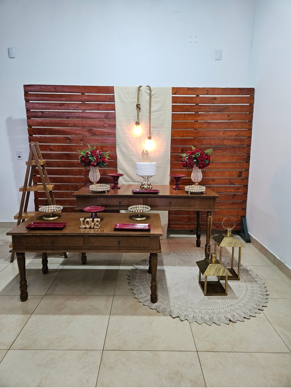 Kit Casamento/Noivado Rustico Pedraria E Marsala - DecorFest