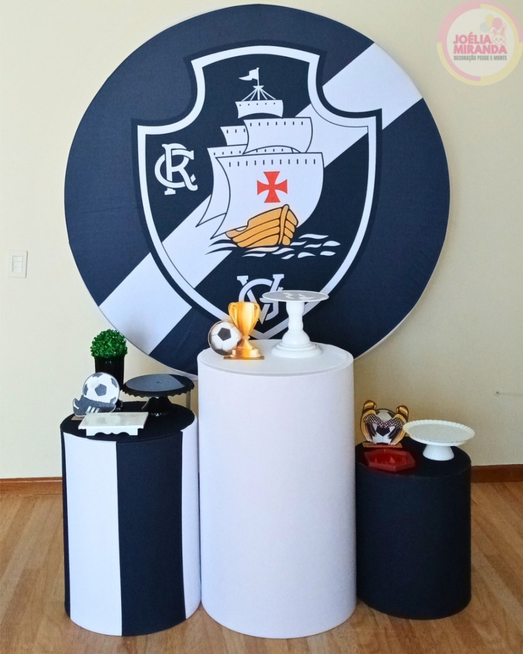 G0014-0104 -1 - Kit Prata Futebol/ Times - Vasco - JoéliaMirandaDecora