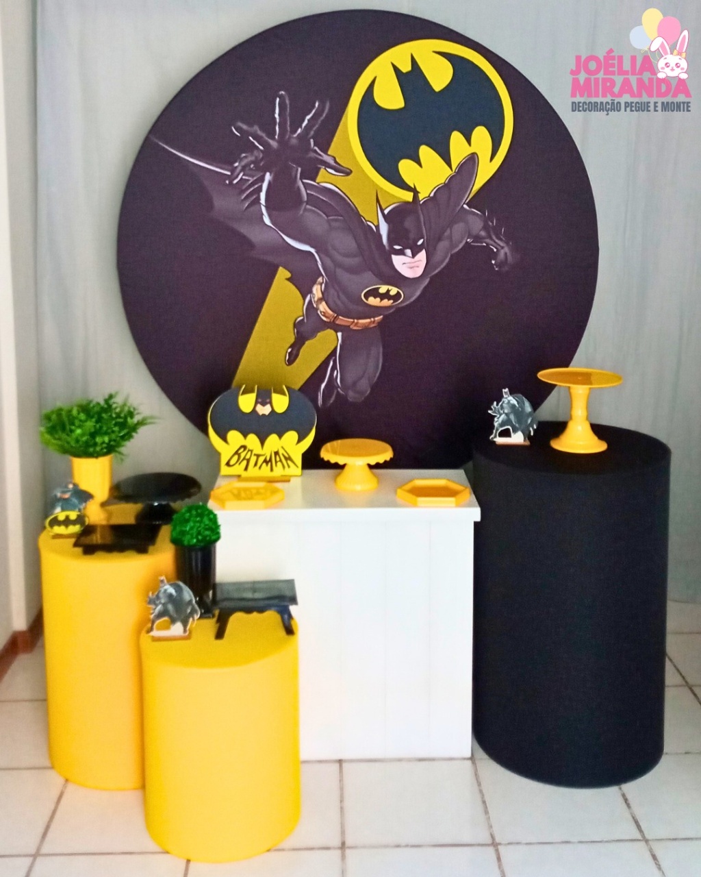 G0003-0021-2 - Kit Ouro Batman  - JoéliaMirandaDecora