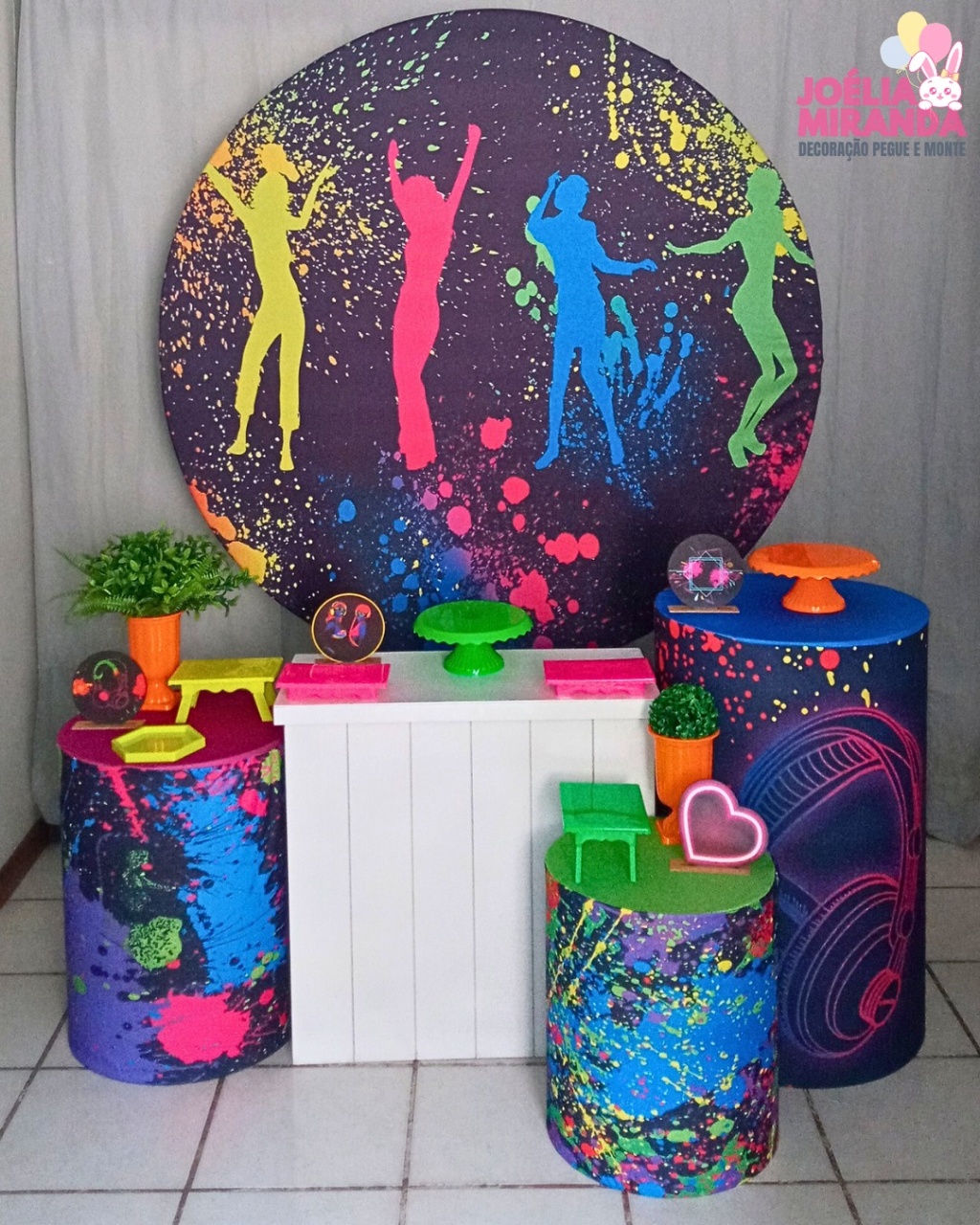 K0021 - 1  - Kit Ouro Neon / Baladinha / Discoteca - JoéliaMirandaDecora