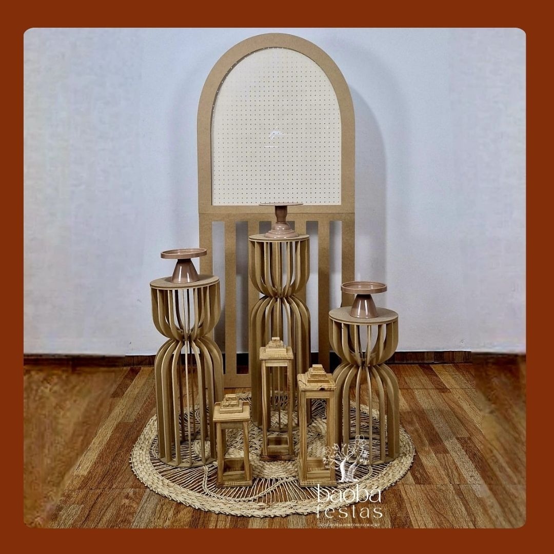 Composição - Trio Ampulhetas - Painel 2X1 Ripado Mdf + Trio Lamparinas - Baobafestas
