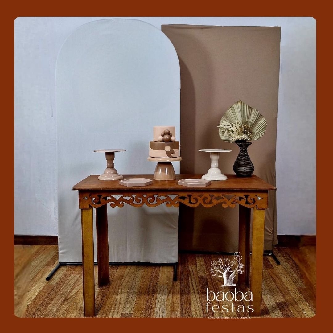 Composição/Retangular Nude Com Mesa Provençal (Casamento/Noivado) - Baobafestas