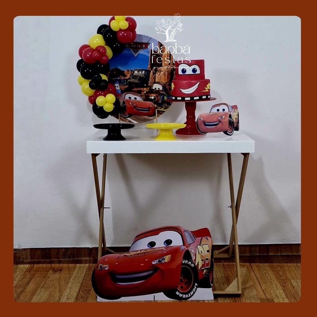 Mini Cenário - Carros (+Balões+Totem de Chão) - Baobafestas