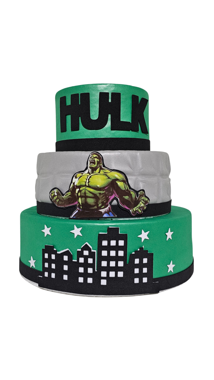 Bolo Fake Hulk - Cuca Maluca Festas
