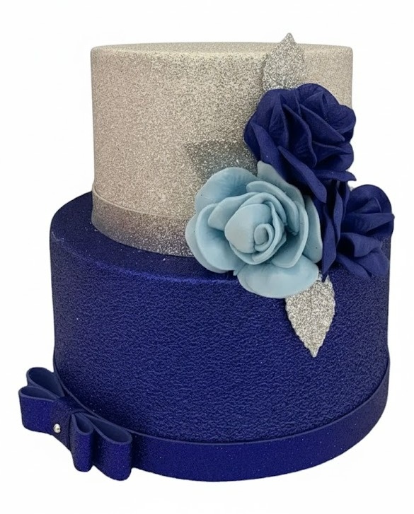 Bolo Fake Adulto Azul E Prata - Cuca Maluca Festas