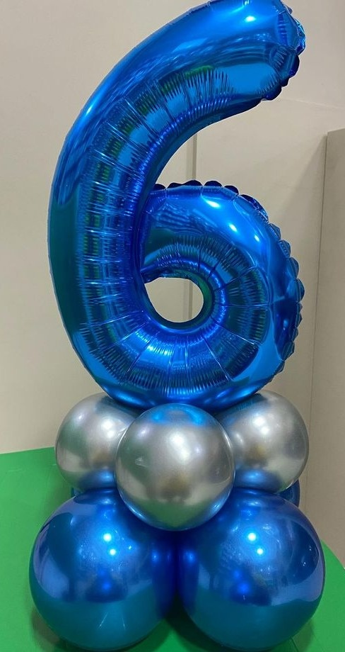 Arranjo de Balões Idade Com Base (Pequeno) - Cuca Maluca Festas