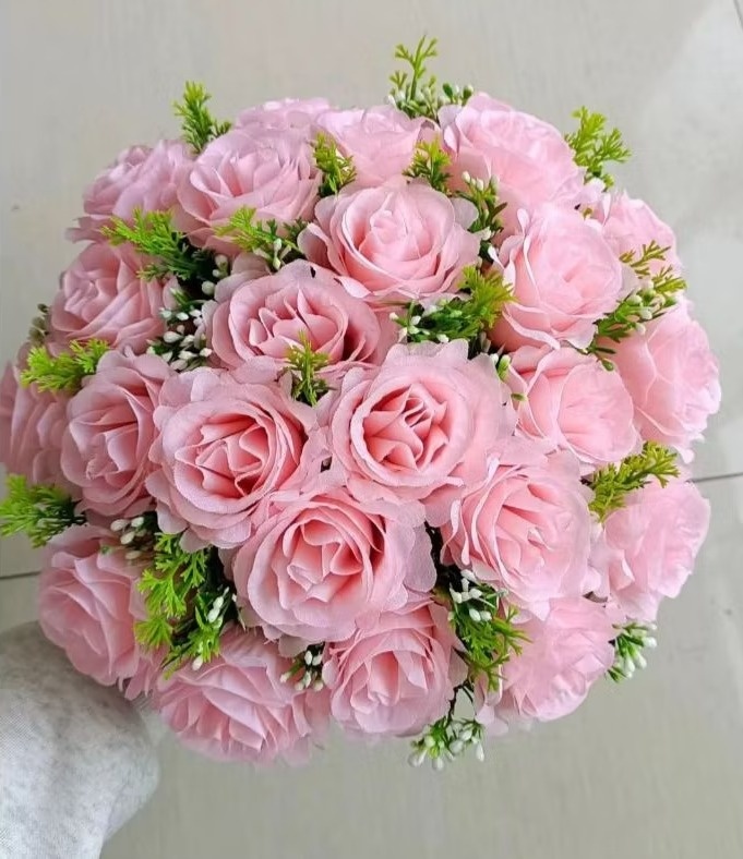 Arranjo Rosas Cor de Rosa - Cuca Maluca Festas