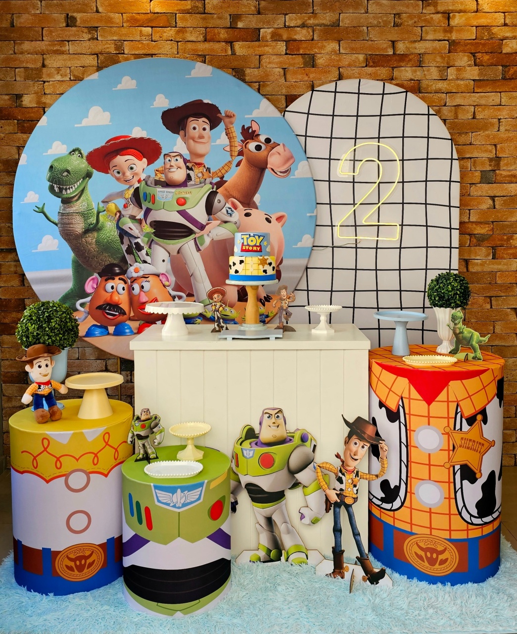Toy Story - Kit 3 Ouro - Cuca Maluca Festas