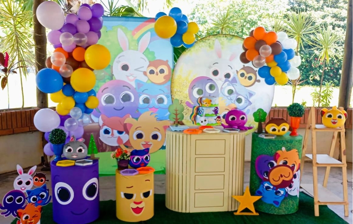 Bolofofo (Menino) 02 - a Bela e a Fera Locação de decorações e brinquedos