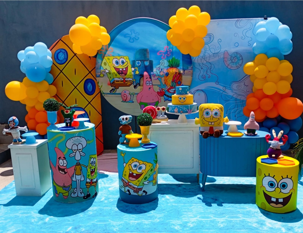 Bob Esponja 4 - a Bela e a Fera Locação de decorações e brinquedos