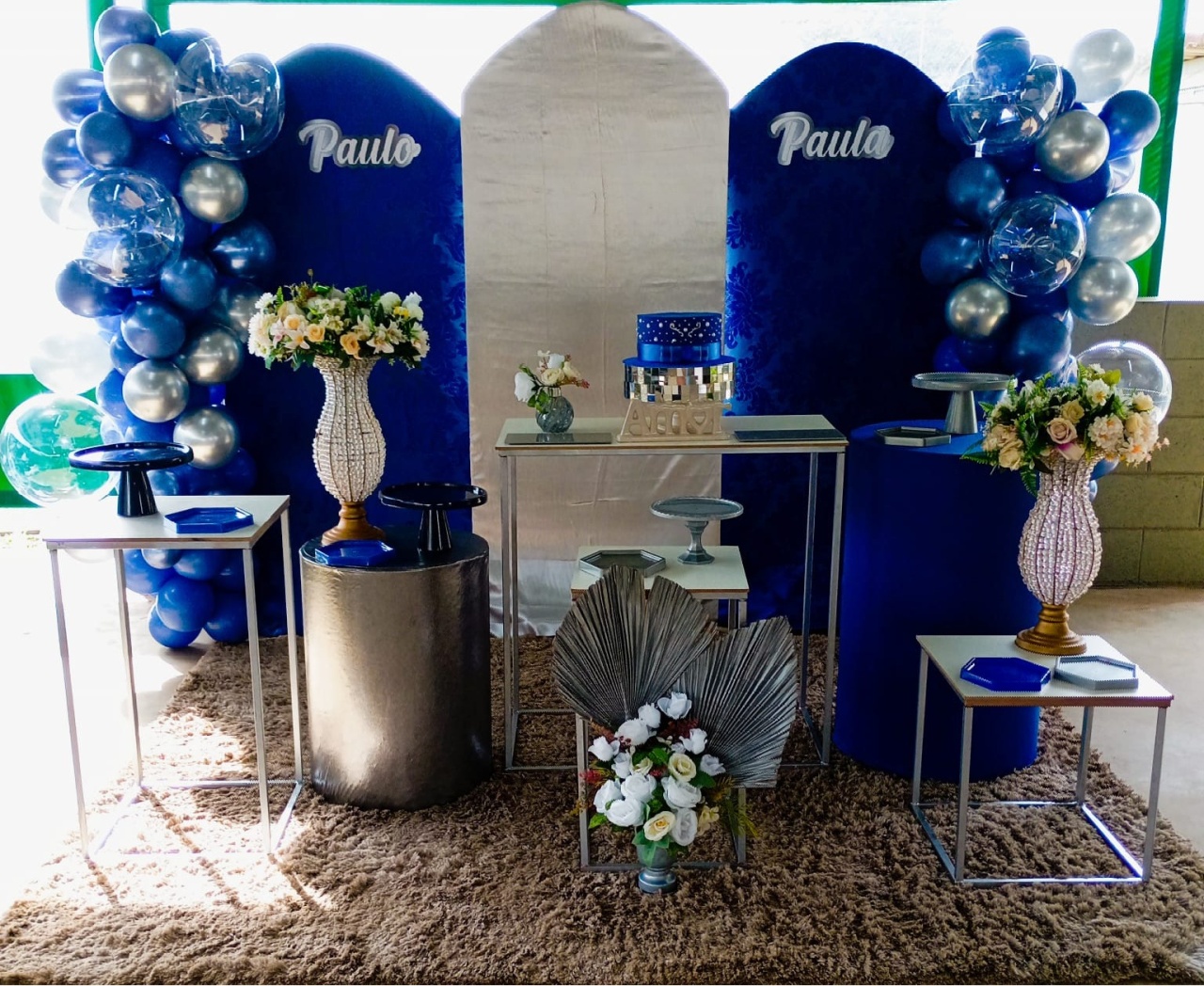 Adulto Azul Luxo 1 - a Bela e a Fera Locação de decorações e brinquedos