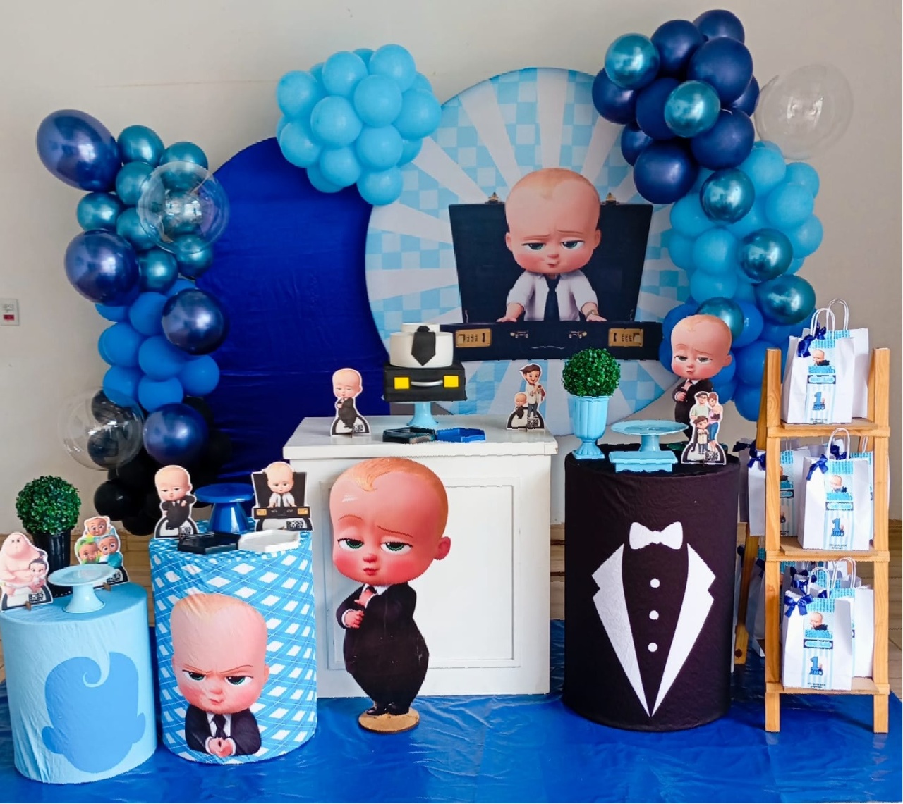 Poderoso Chefinho 03 - a Bela e a Fera Locação de decorações e brinquedos