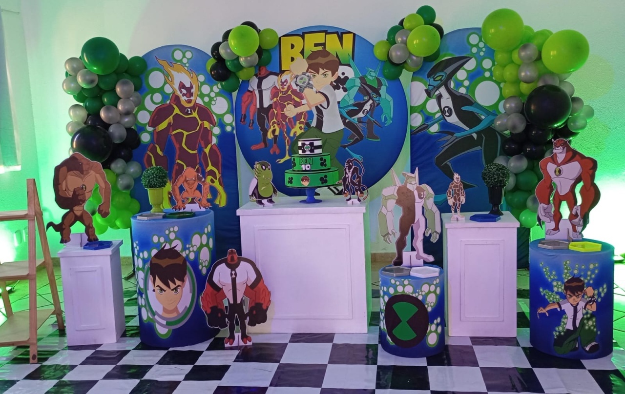 Ben 10 - a Bela e a Fera Locação de decorações e brinquedos