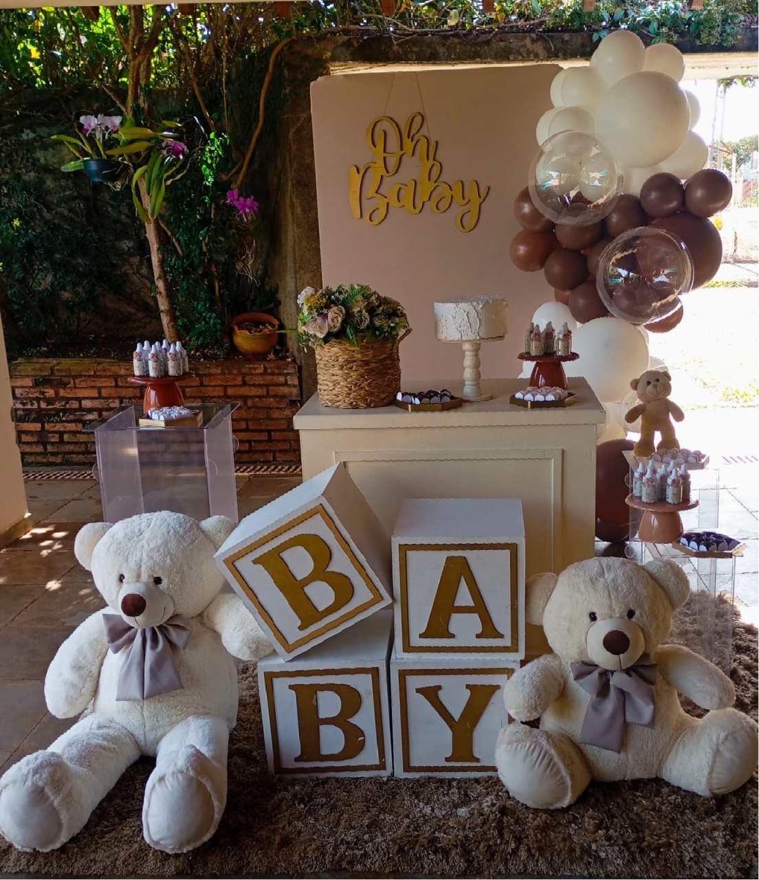 Chá de Bebê 06 - a Bela e a Fera Locação de decorações e brinquedos