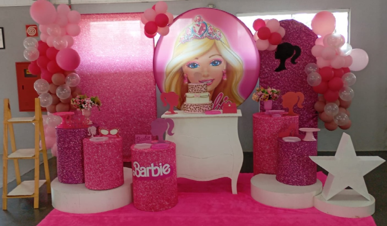 Barbie 05 - a Bela e a Fera Locação de decorações e brinquedos