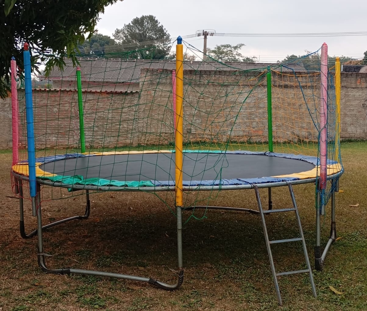Pula Pula 3,55 - a Bela e a Fera Locação de decorações e brinquedos