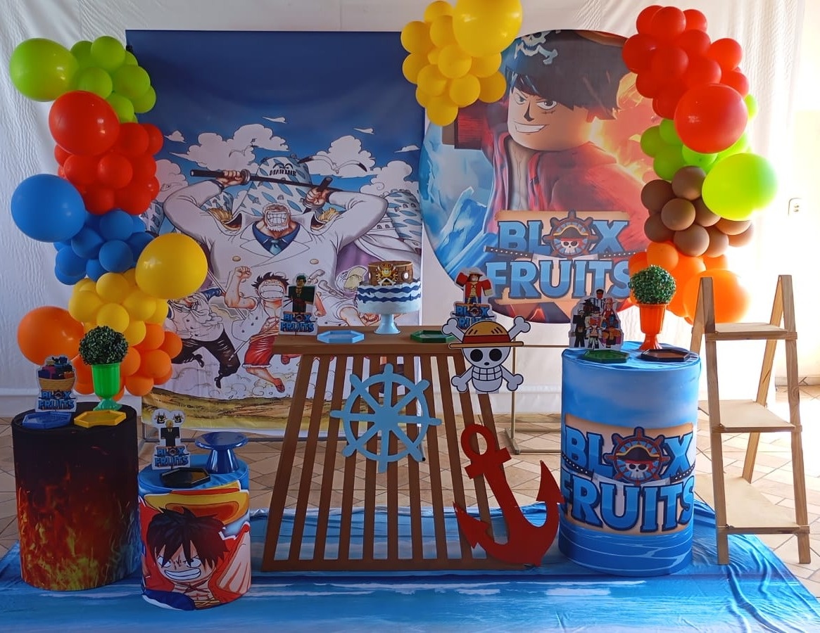 Bloxfruits - a Bela e a Fera Locação de decorações e brinquedos