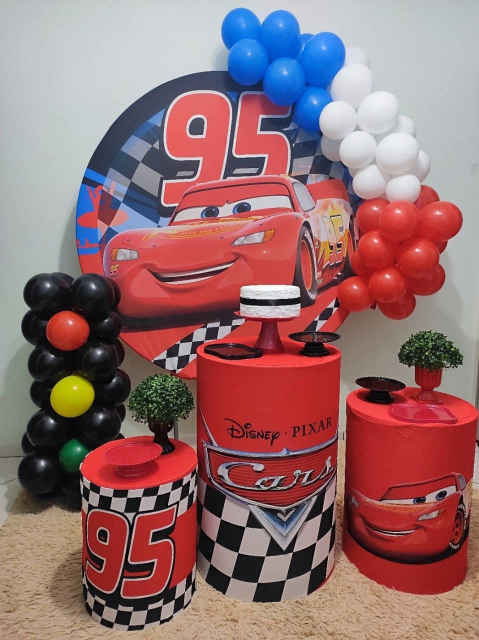 Mc Relâmpago Carro - KI.FESTA.DECORACOES