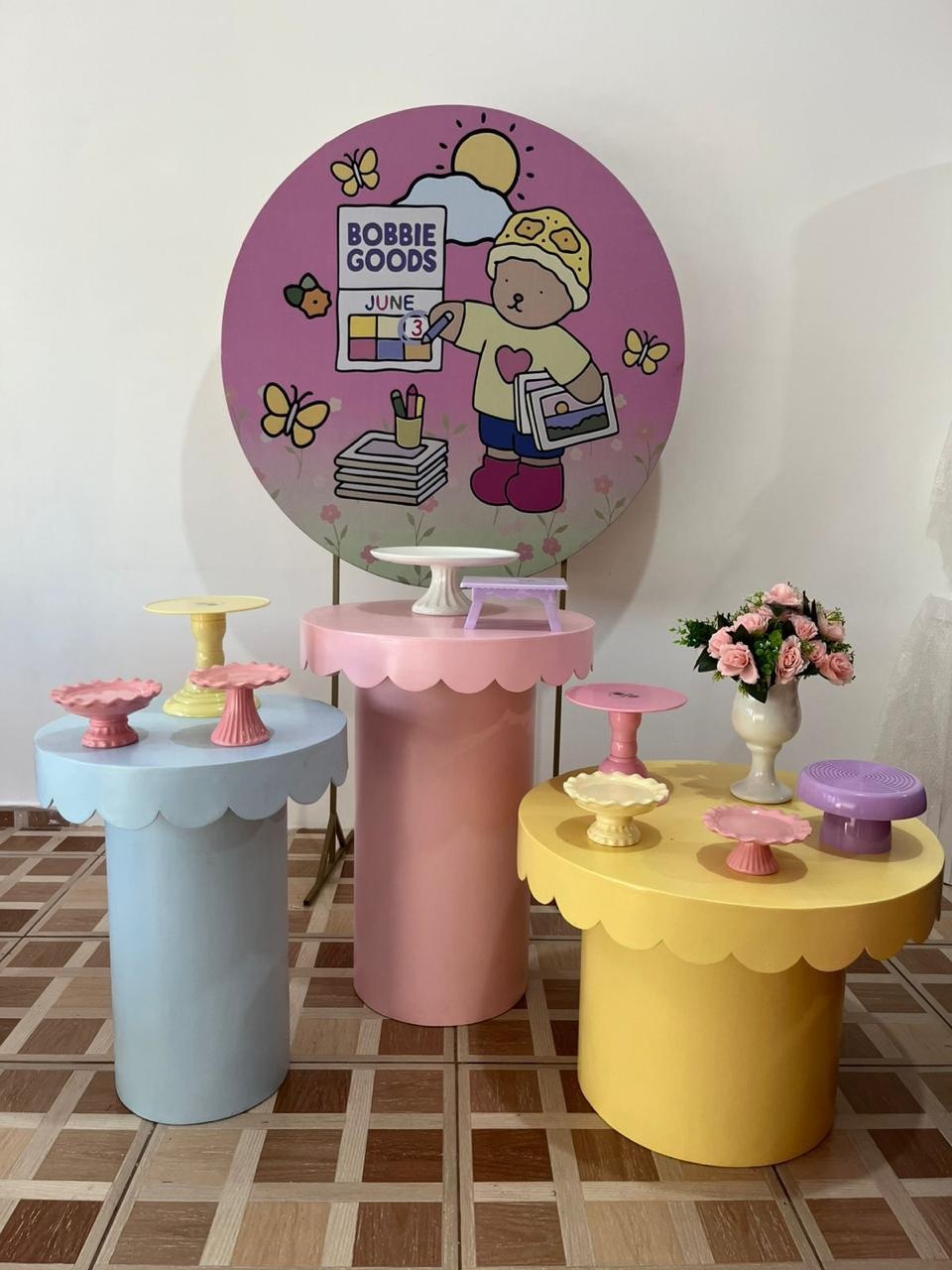 Bobbie Goods Rosa Mesas Coloridas - Ingryd monteiro festas
