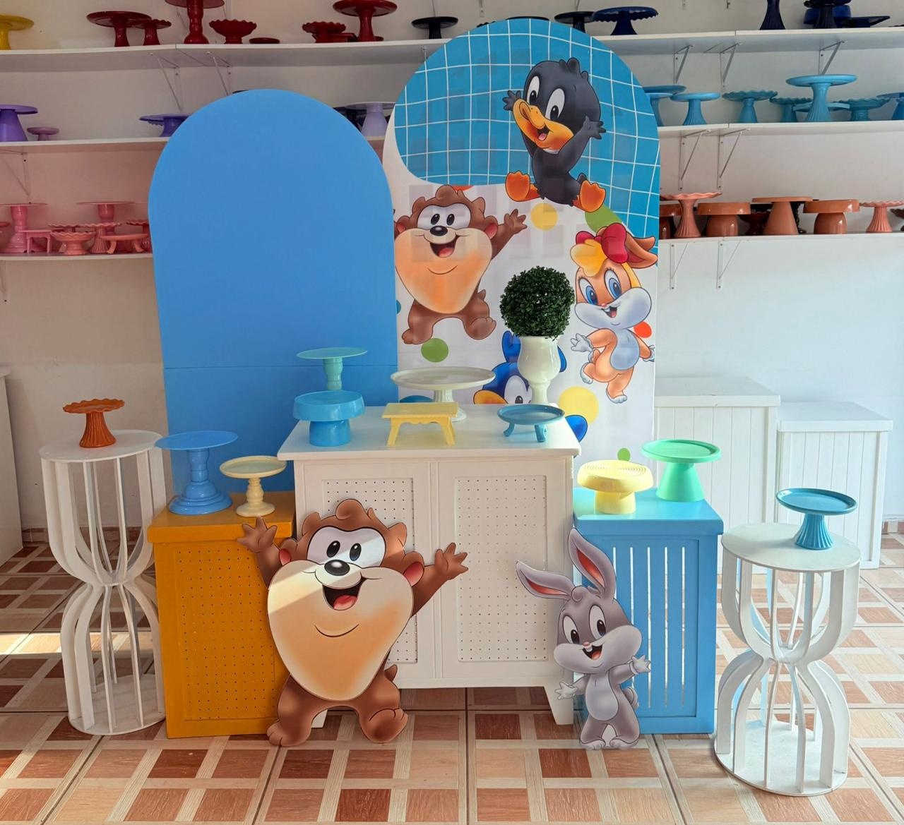 Looney Tunnes Lateral Azul Luxo - Ingryd monteiro festas
