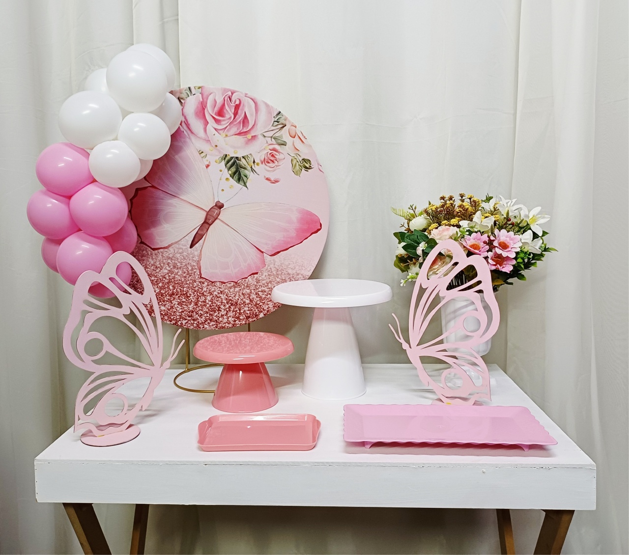 Borboleta Rosa - "Só Pra Um Bolinho" - Mesa Pronta,  Só Festejar  - Pegue&Monte Graça Decor♡