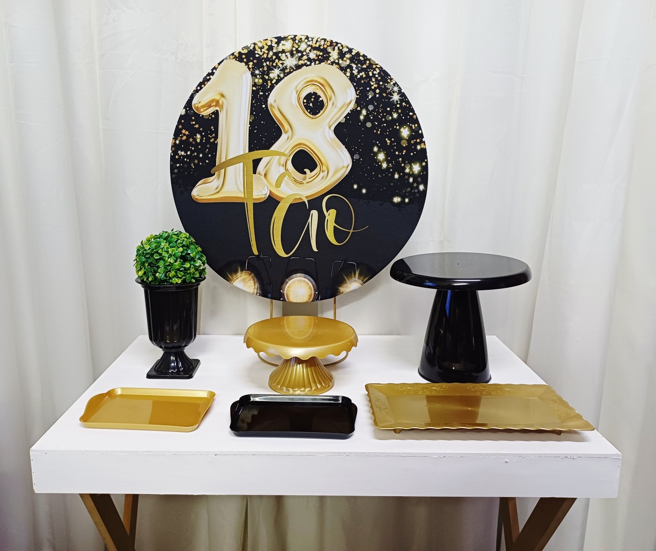 18Tão - "Só Pra Um Bolinho" - Mesa Pronta, Só Festejar - Pegue&Monte Graça Decor♡