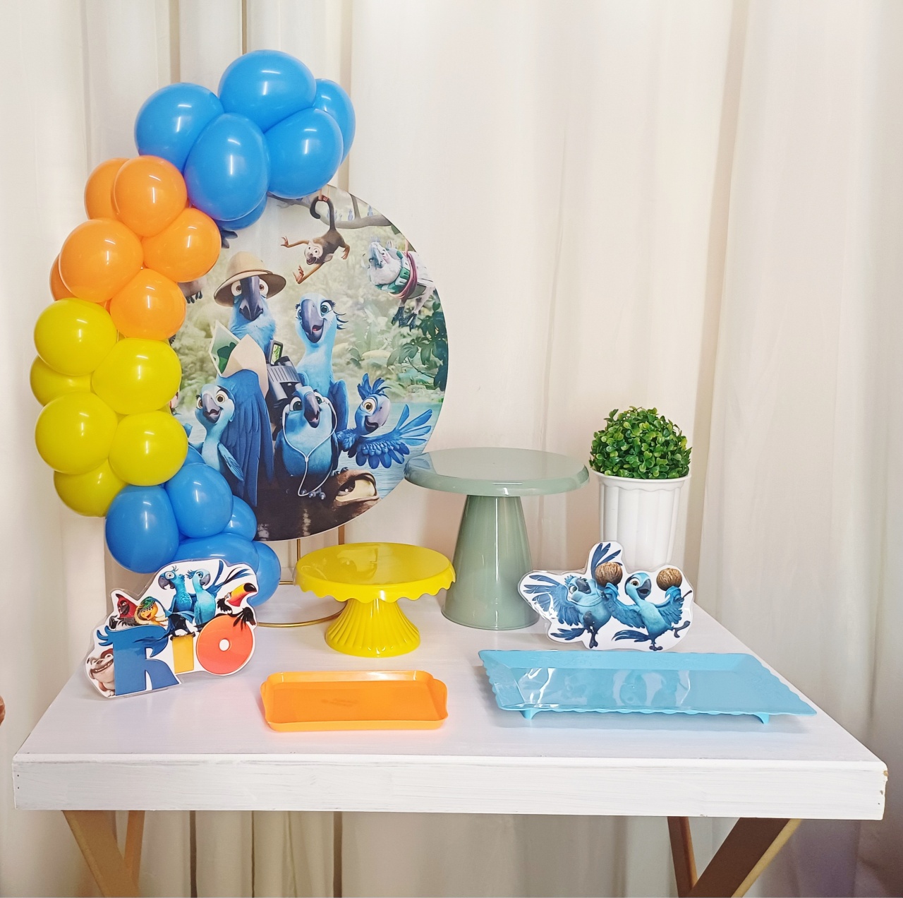Filme Rio - "Só Pra Um Bolinho" - Mesa Pronta, Só Festejar - Pegue&Monte Graça Decor♡