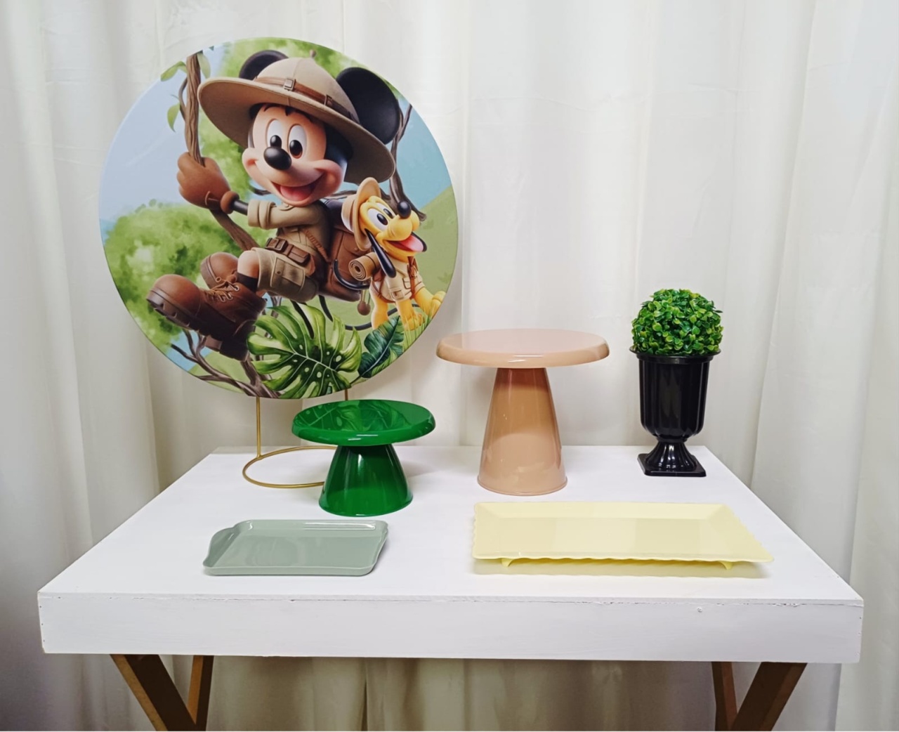 Michey Safari - "Só Pra Um Bolinho" - Mesa Pronta, Só Festejar - Pegue&Monte Graça Decor♡