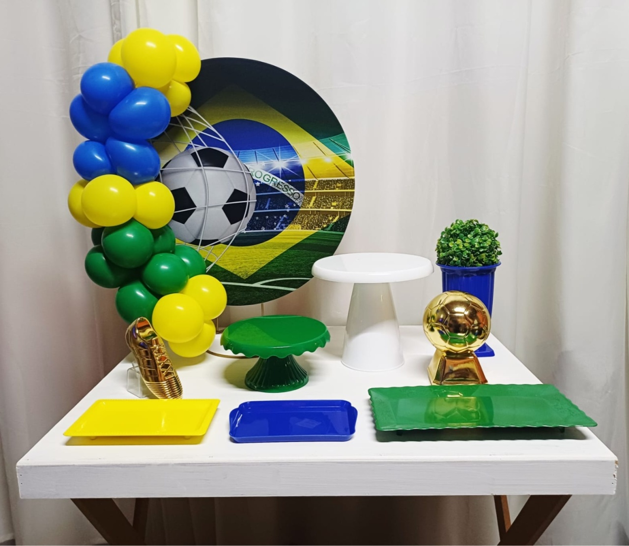 Brasil - "Só Pra Um Bolinho" - Mesa Pronta, Só Festejar - Pegue&Monte Graça Decor♡