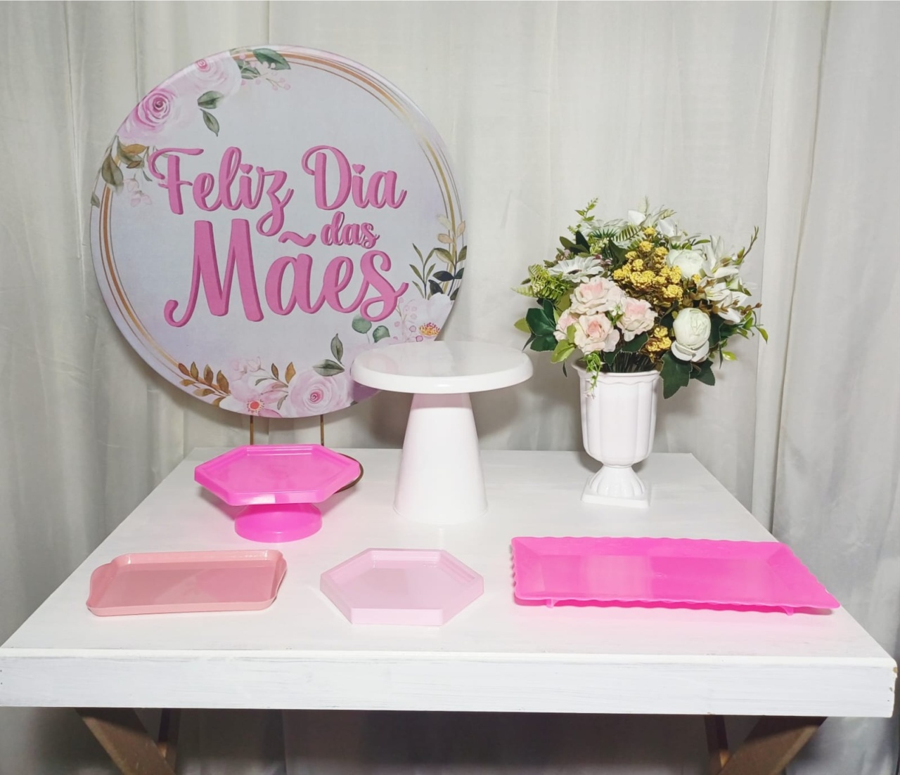 Dia das Mães - "Só Pra Um Bolinho" - Mesa Pronta, Só Festejar - Pegue&Monte Graça Decor♡