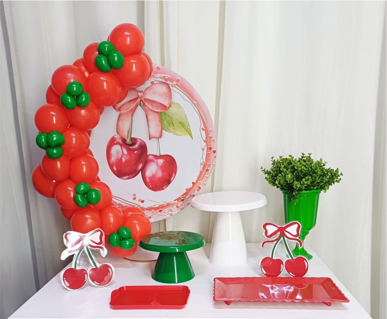 Cereja - Só Pra Um Bolinho - Sua Mesa, Seu Estilo - Pegue&Monte Graça Decor♡