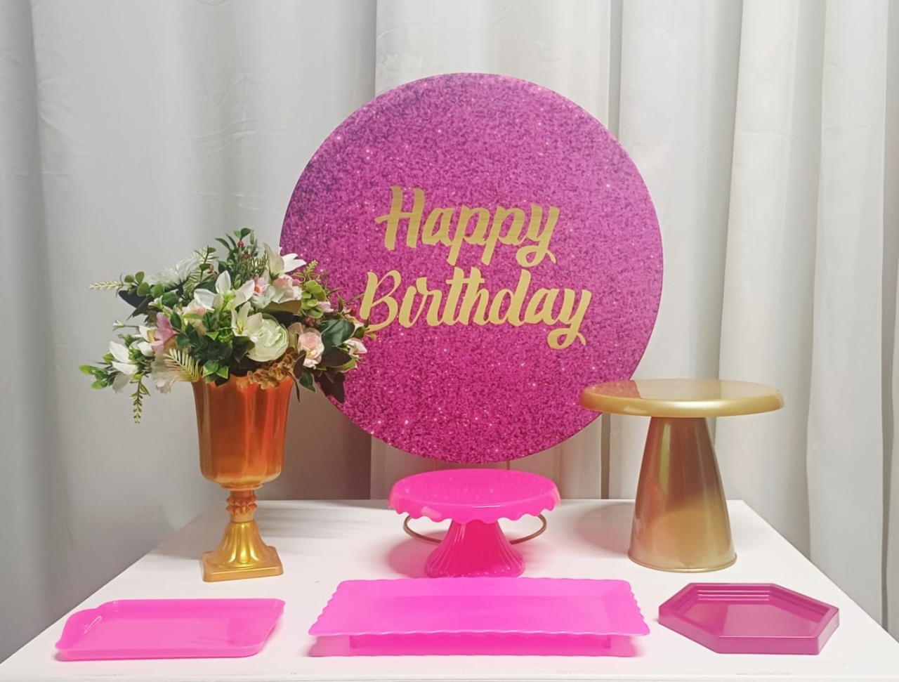 Happy Birthday Pink - "Só Pra Um Bolinho" - Sua Mesa, Seu Estilo - Pegue&Monte Graça Decor♡
