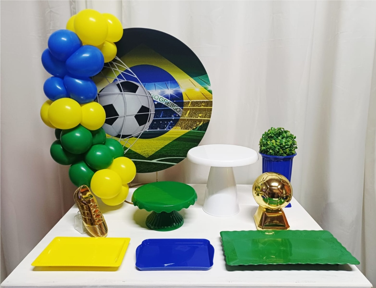 Brasil - "Só Pra Um Bolinho" - Sua Mesa, Seu Estilo - Pegue&Monte Graça Decor♡