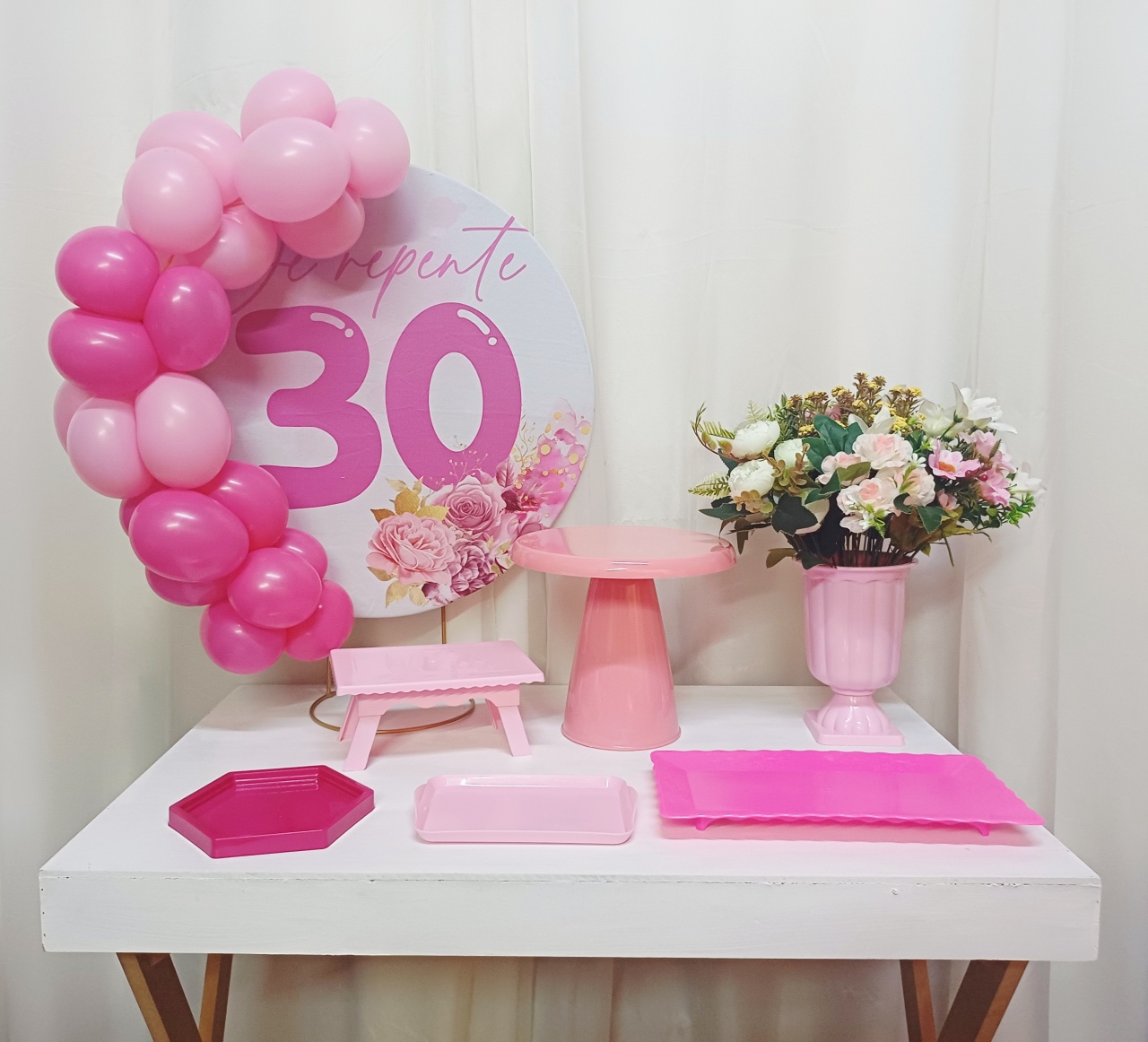 de Repente 30 - "Só Pra Um Bolinho" - Mesa Pronta, Só Festejar - Pegue&Monte Graça Decor♡