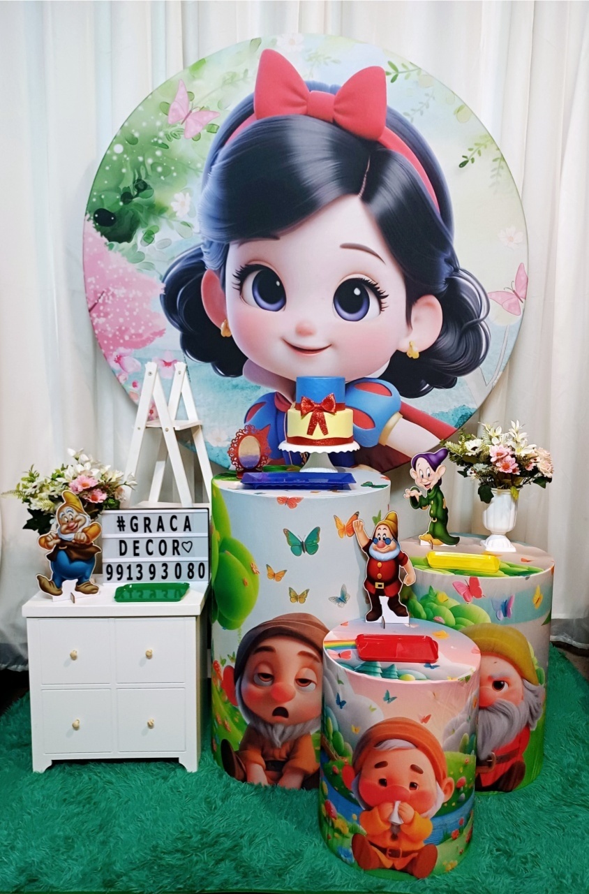 Branca de Neve Baby - Ouro - Pegue&Monte Graça Decor♡