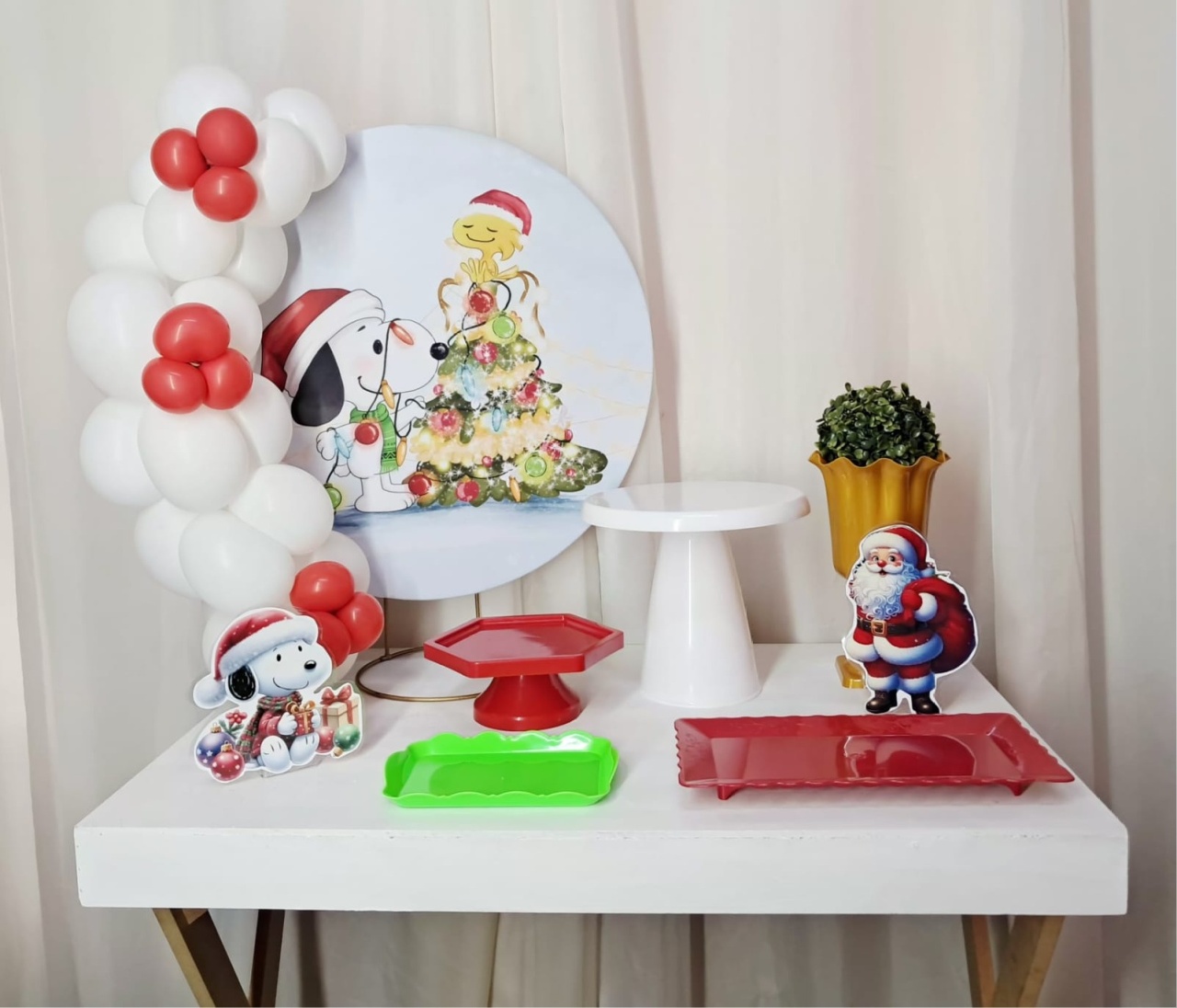 Natal Snoopy - "Só Pra Um Bolinho" - Mesa Pronta,  Só Festejar       - Pegue&Monte Graça Decor♡