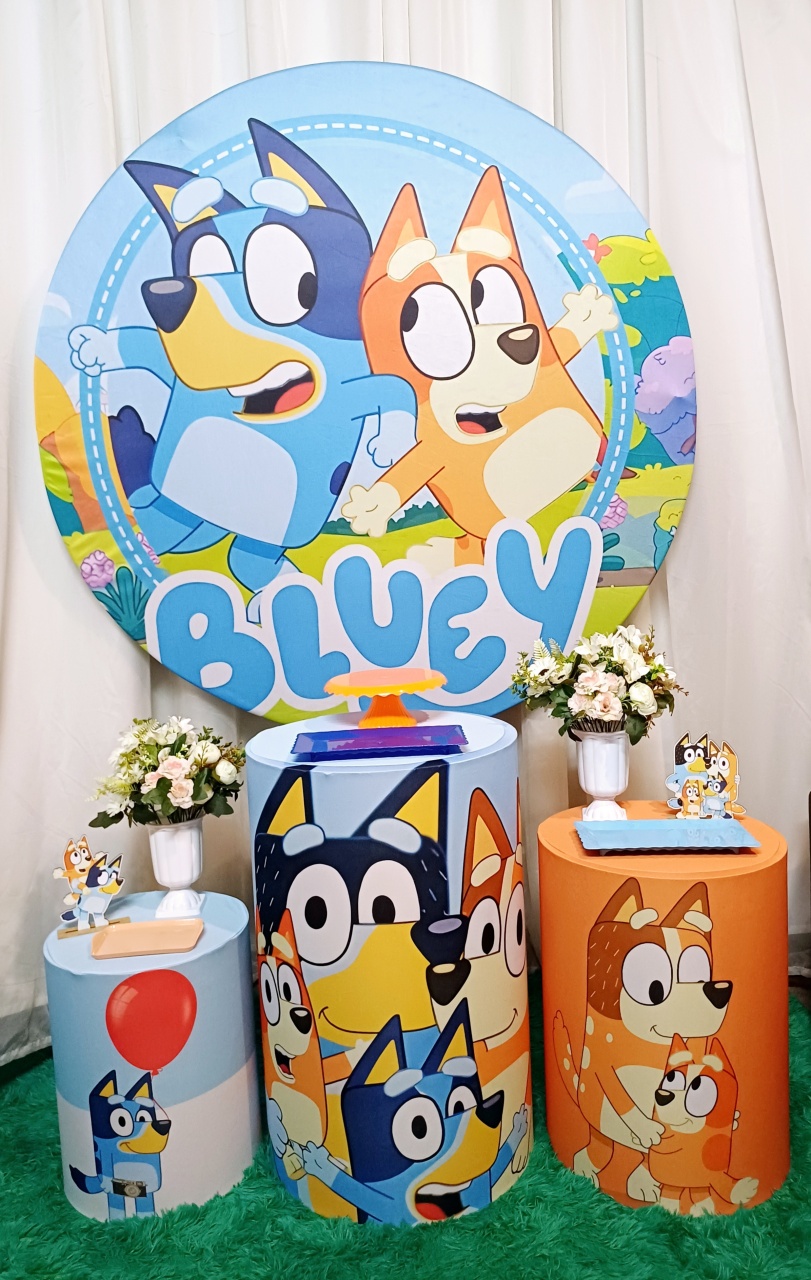 Bluey Menina - Bronze    - Pegue&Monte Graça Decor♡